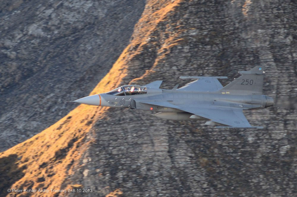 %_tempFileNamecomp_131007_AXA%20545%