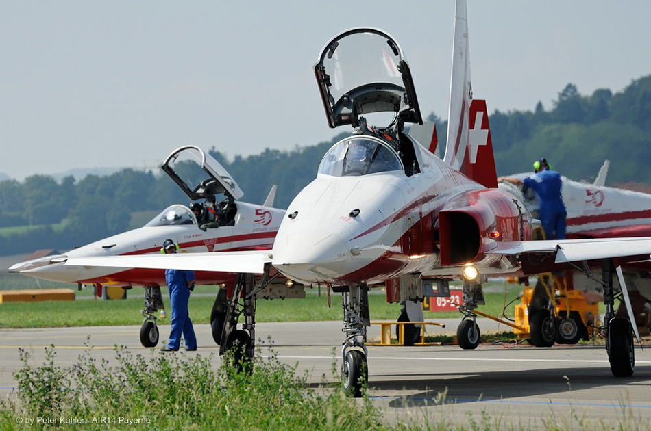 %_tempFileNamecomp_Air14_D300s%20119-%