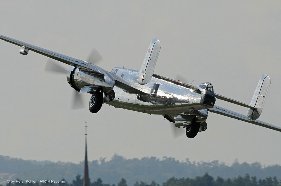 %_tempFileNamecomp_Air14_D300s%20220-%